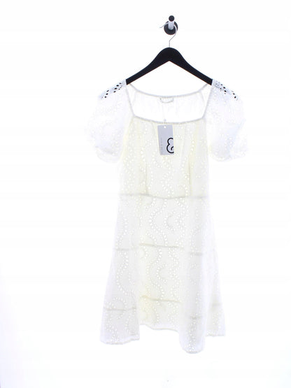 e77ff4a109687624cb4b143875d81b09