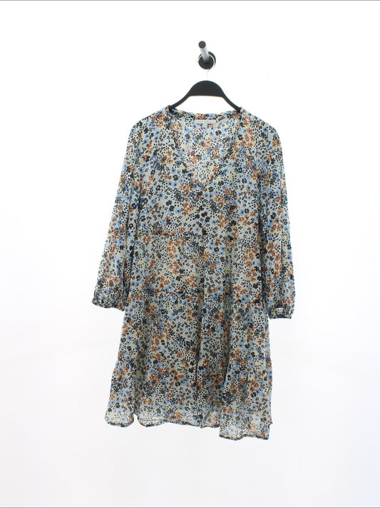 35f07972cb8624c644c633b1b4aa585d