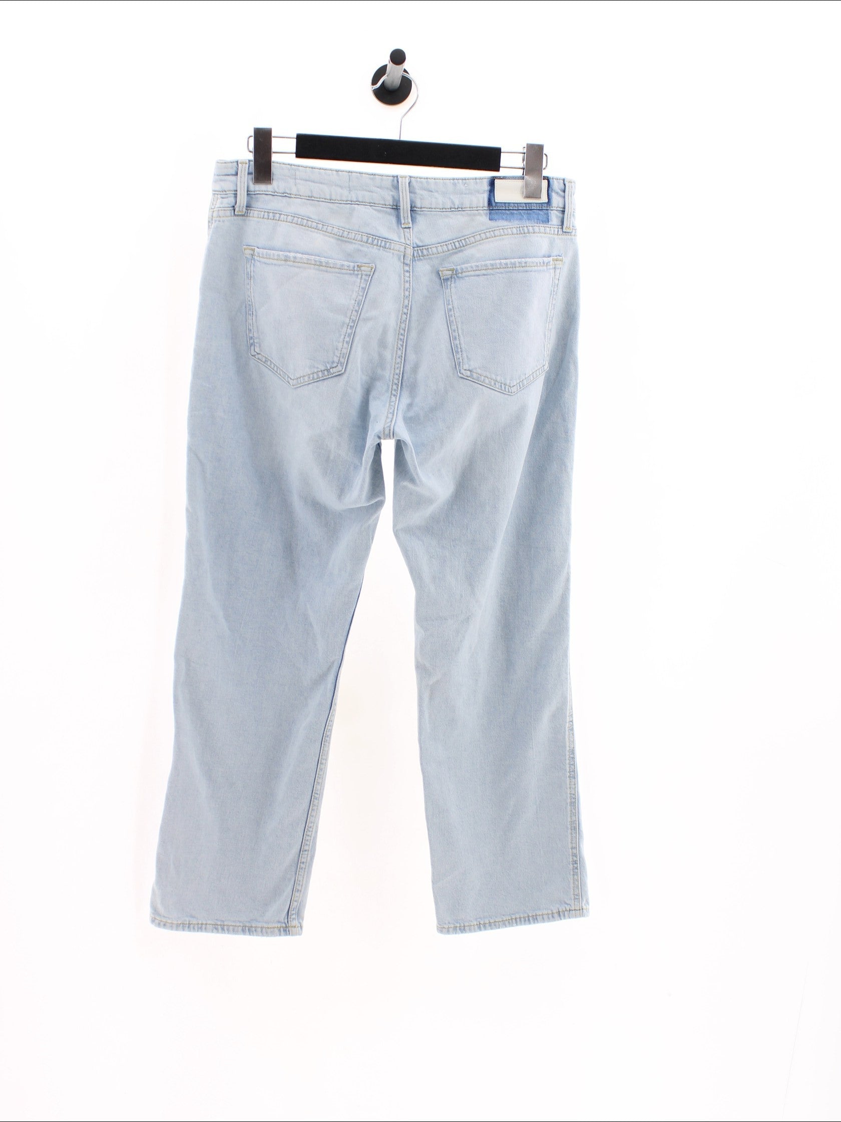 d799cefcabb2f06ddc3bcd7e943937f1