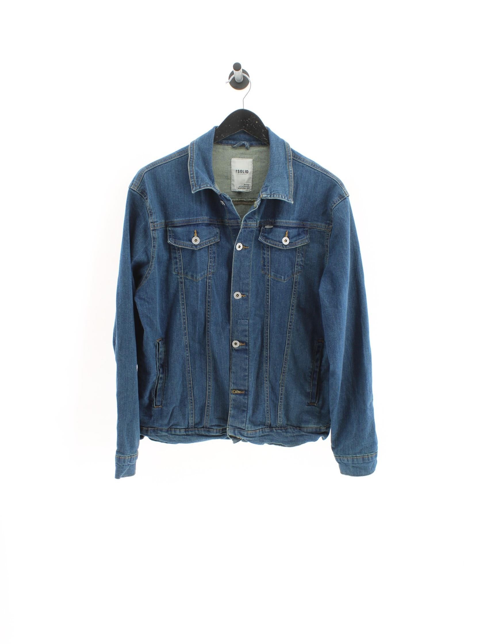 3a858fb78f11bc46988546381bd44659