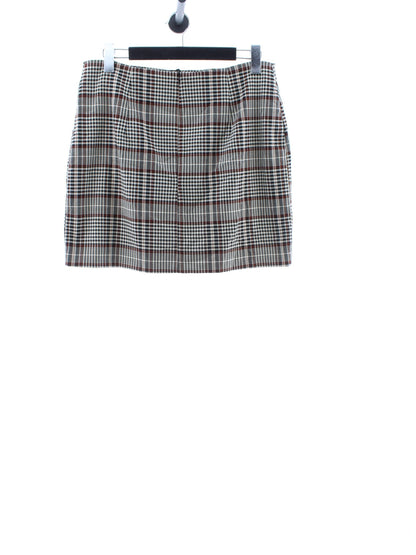 9804c6f7ee3c04059329a1176d06083f