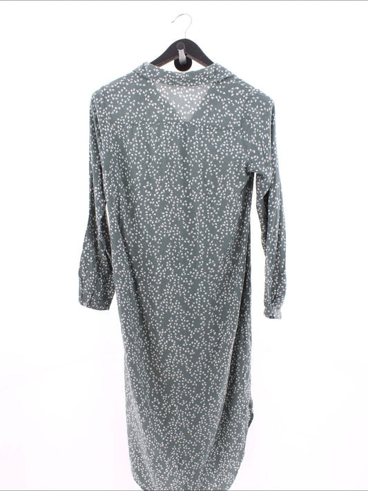 95a30b6df3da606419067e52eb432403