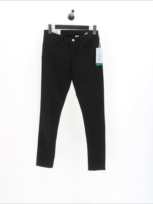 b3d18ca87e5e1f7fd9940bbbad74364e