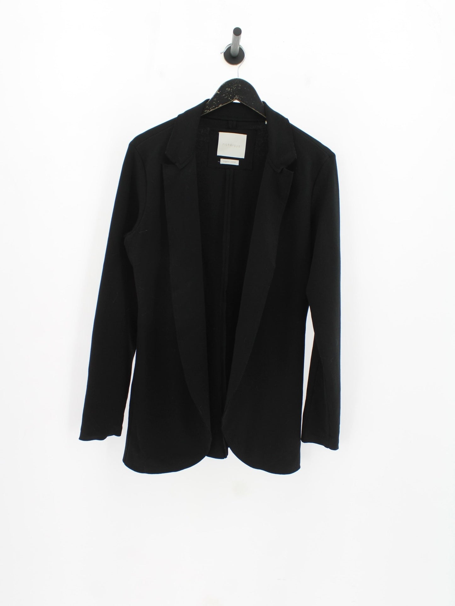 598aa8cda782374ad6b457c30fcd36a4