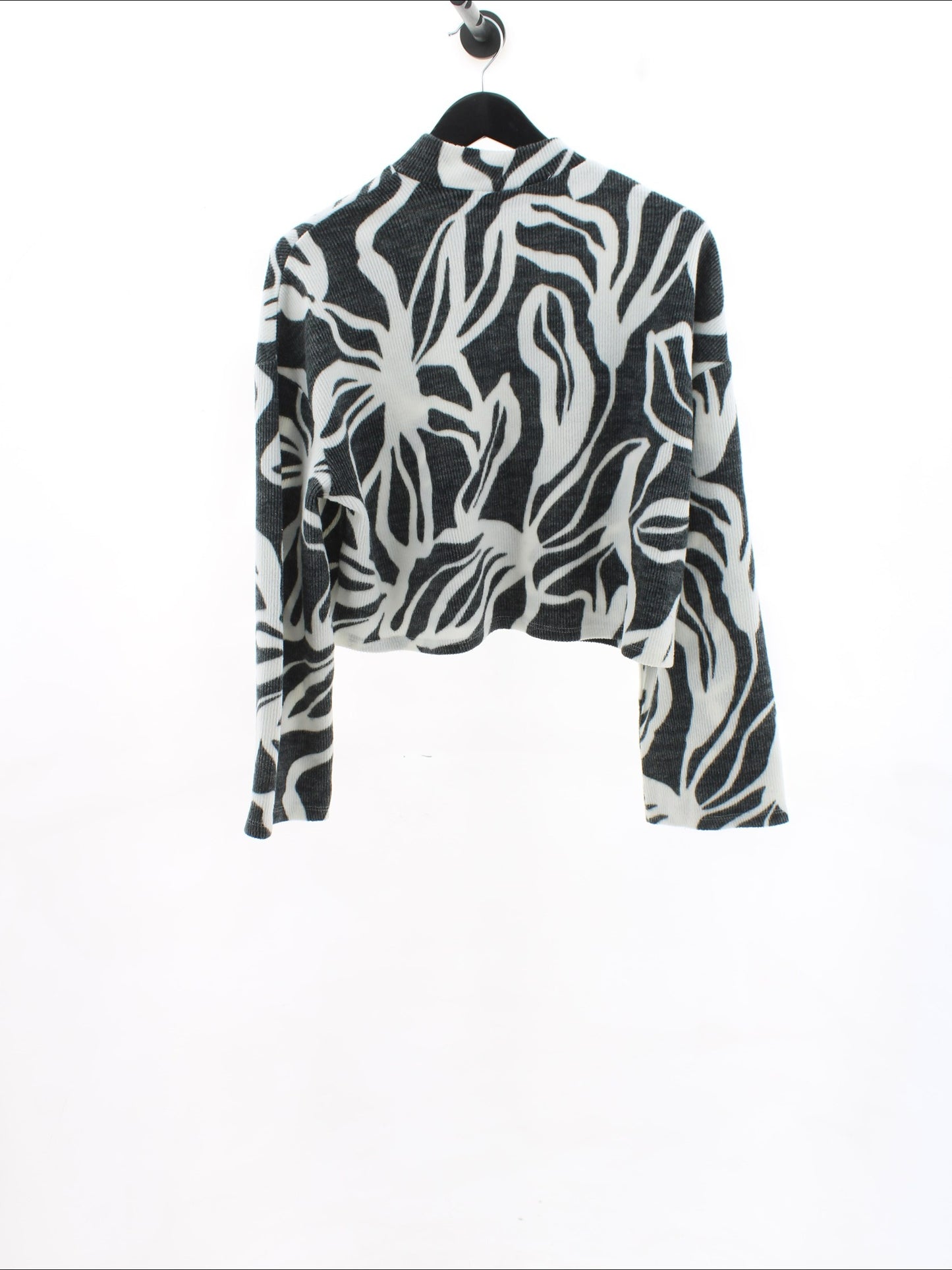 Sweter Amisu Rozmiar: M