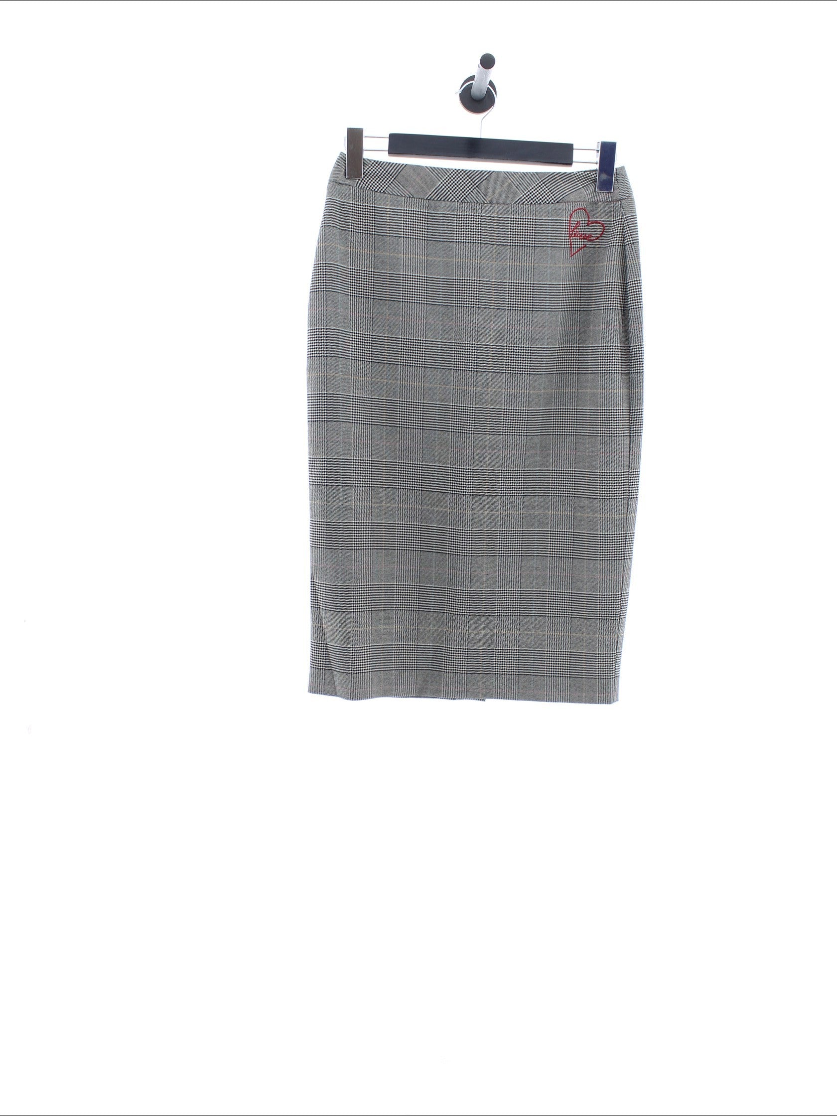 edadb683fcf2eefeca9fc00987851e69