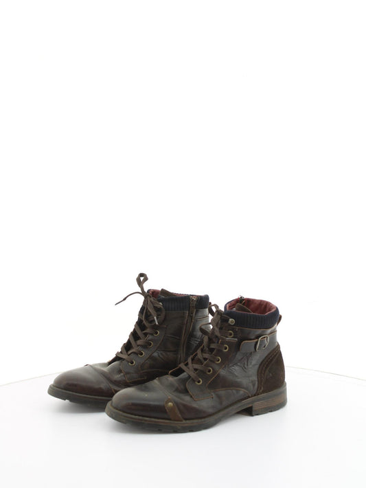 d42392c8b56064a1f7095204480dd6df