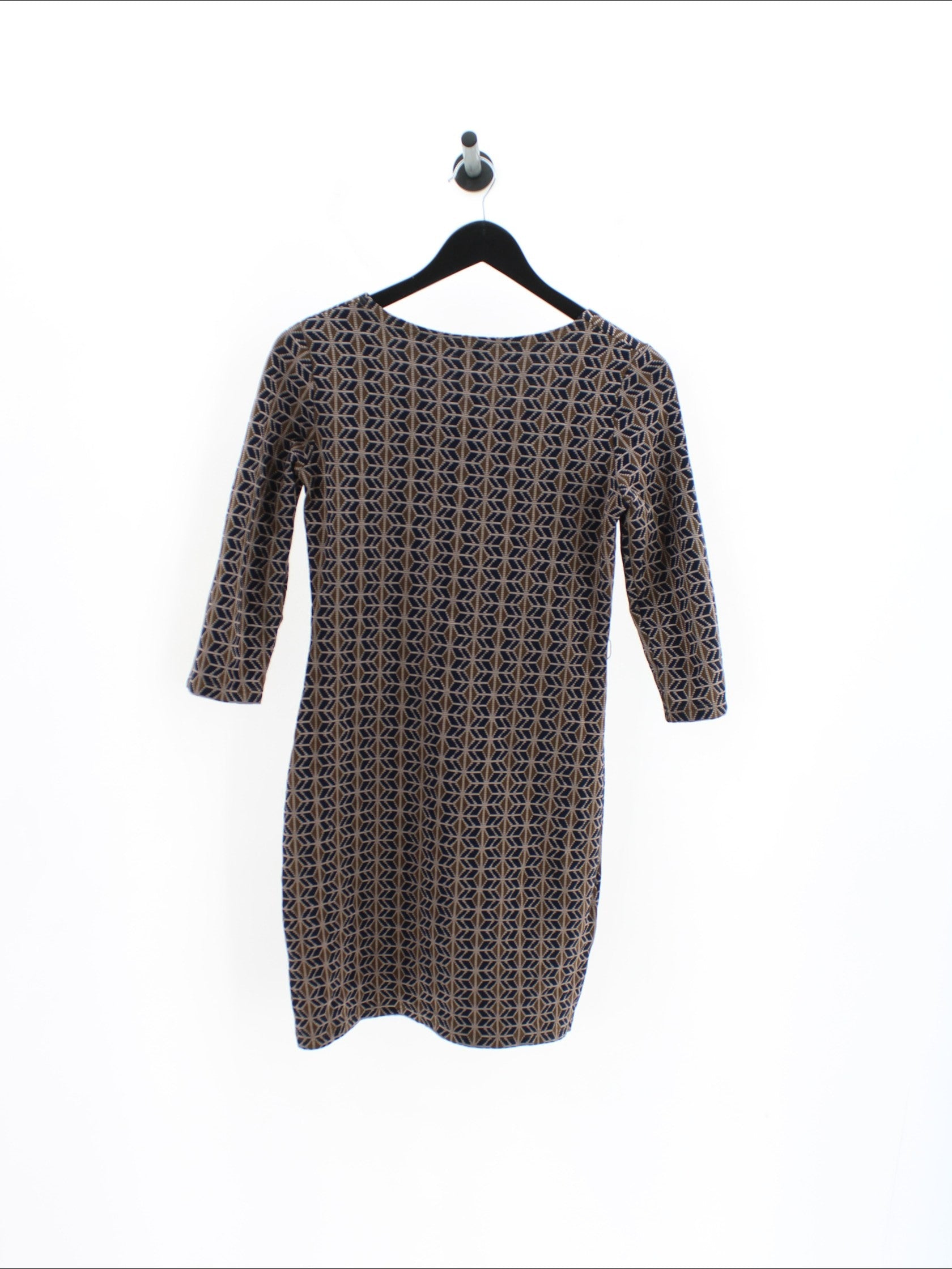 39d499f36832c1424ce15048fd6e63e5