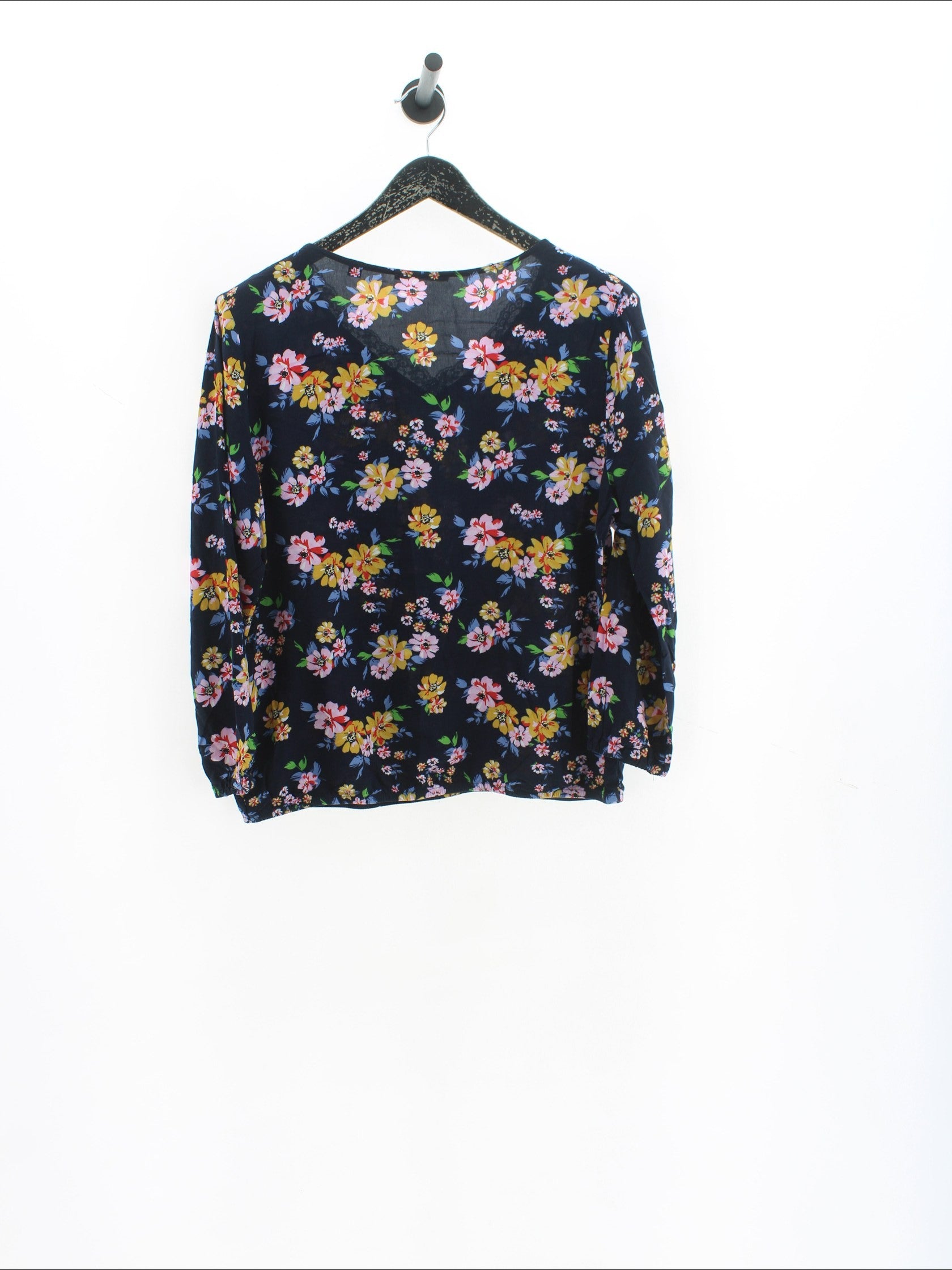 dc4c9ecfbbd154e4c87e4923e6219785