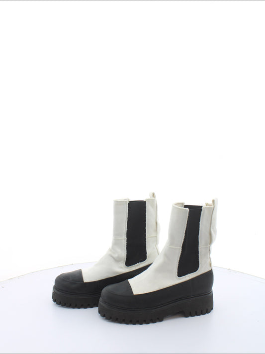 4380a7d8a44edc12912a40105a917a48