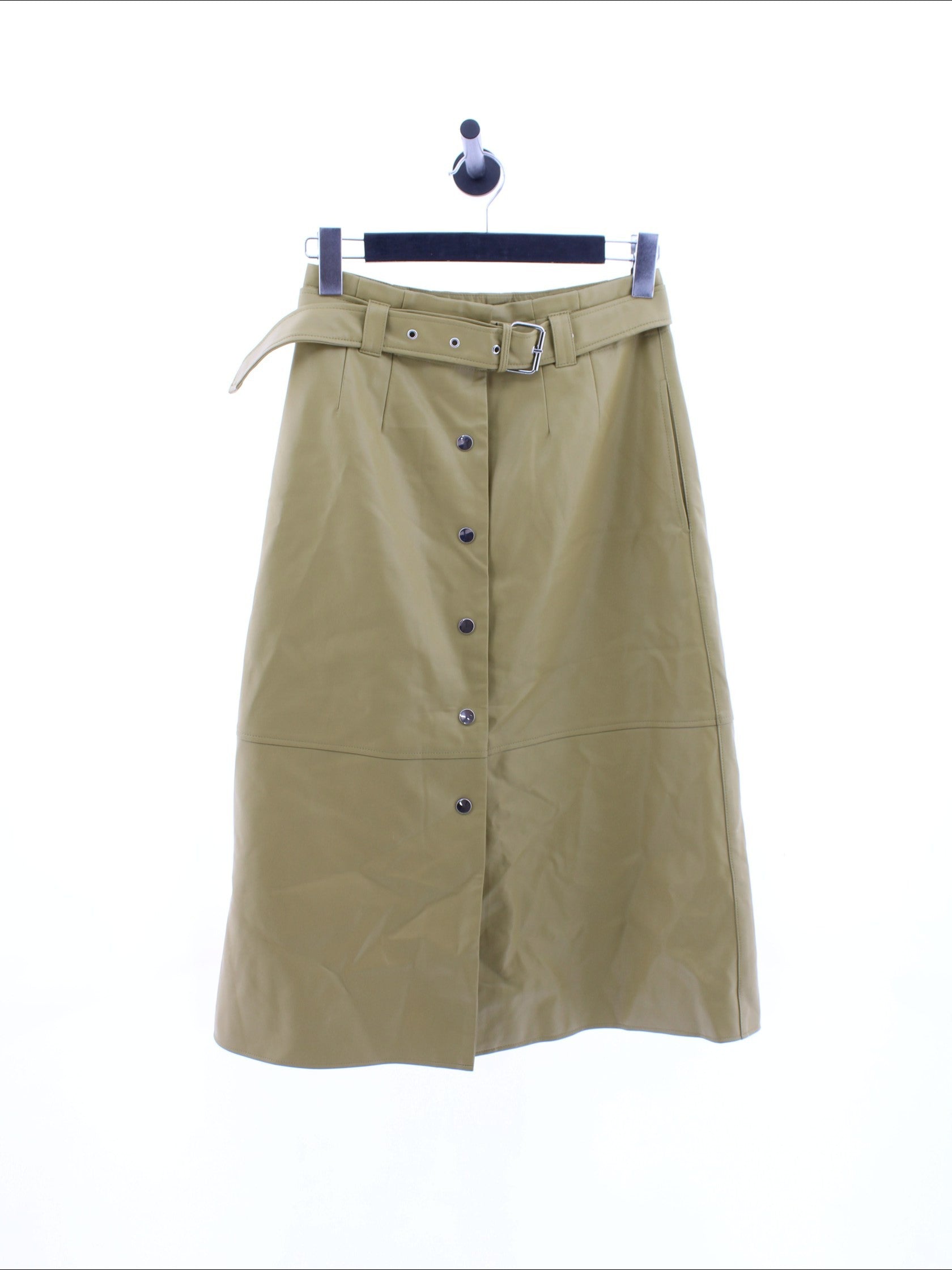 98cde739a1ebbb69cd8d7a775c6d9cb5