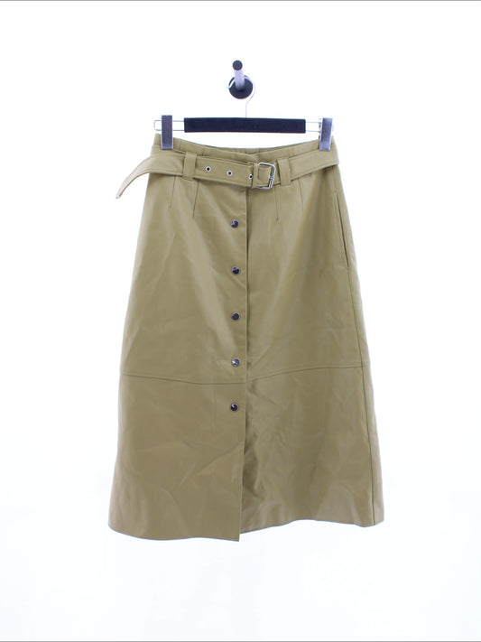 98cde739a1ebbb69cd8d7a775c6d9cb5