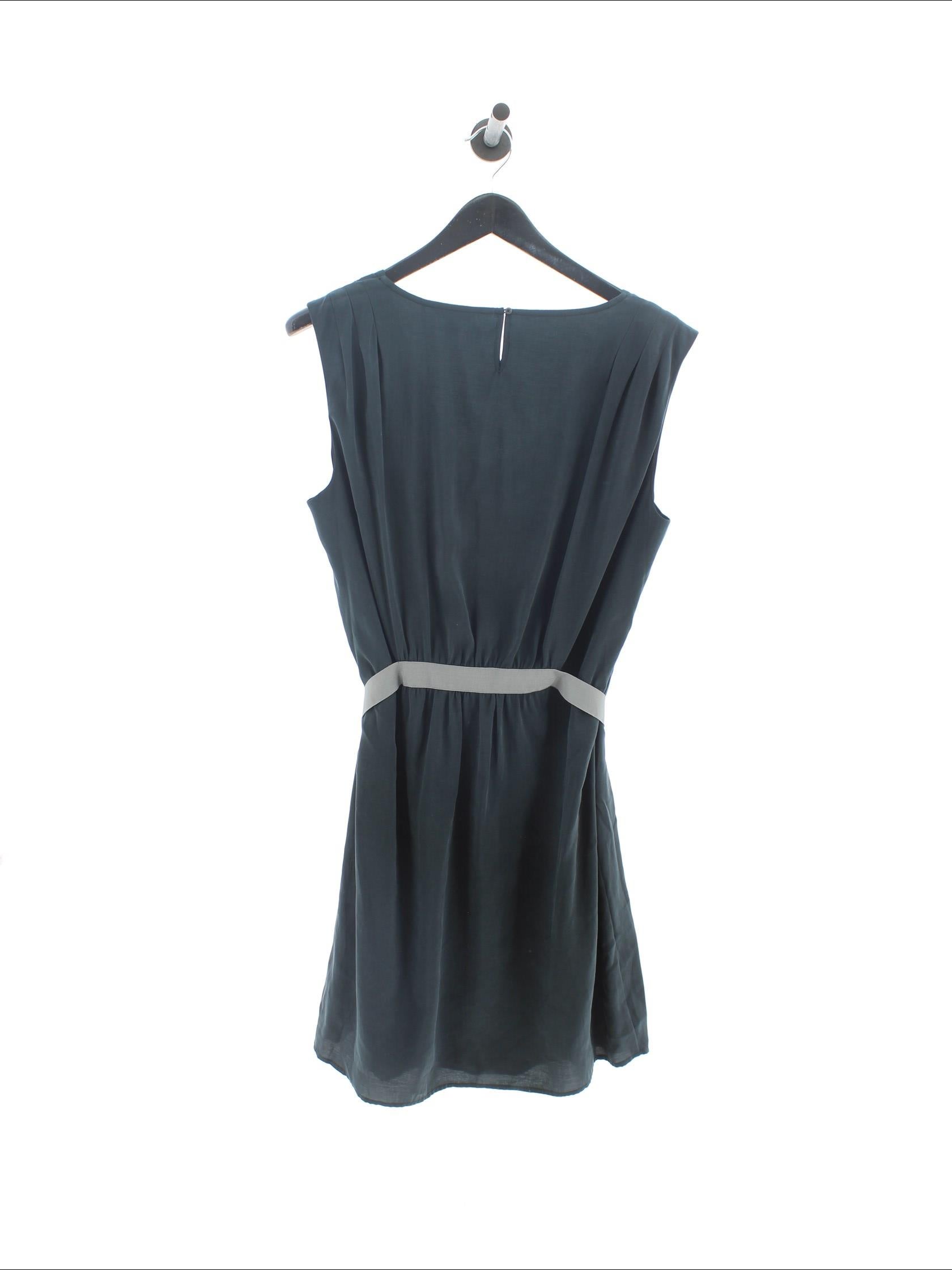 87943ee637eee955497b6d6d79d37602