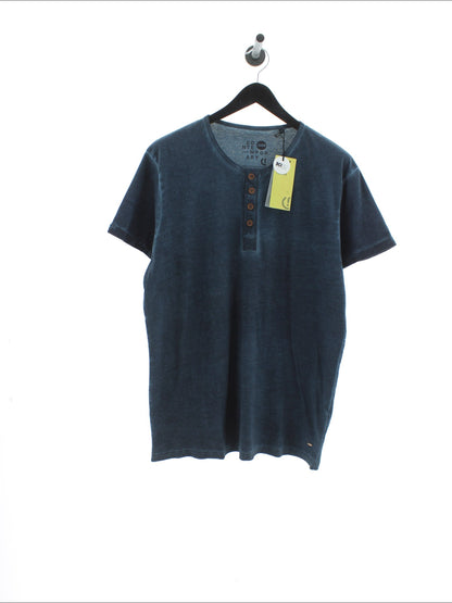 610af32e2437fc77ee3947bd814d6415