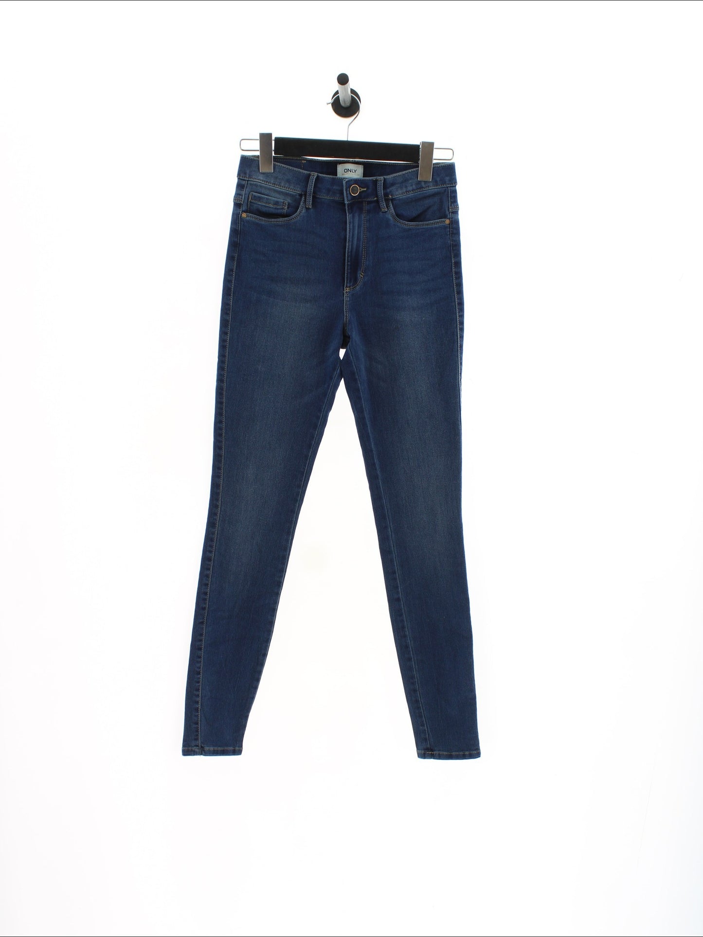 b450dab76601445f469600670f023e69