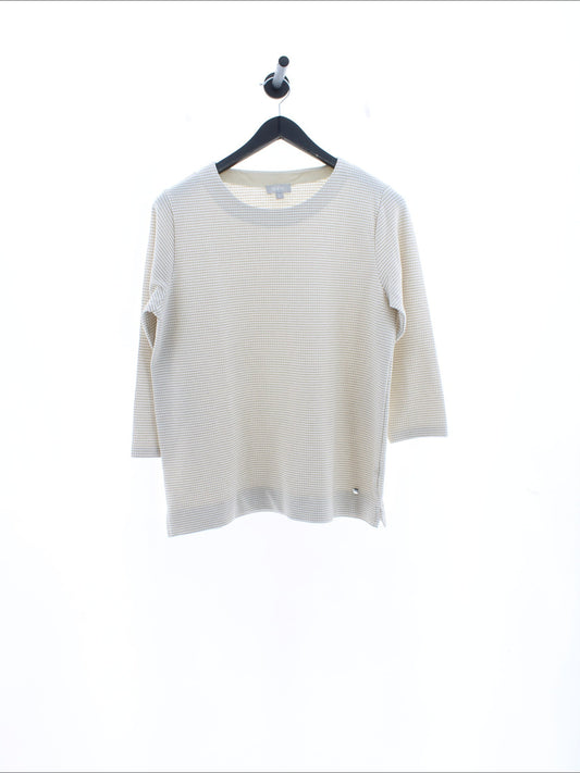 4bffff2d8b6c8051533b7fb14b3d56cf