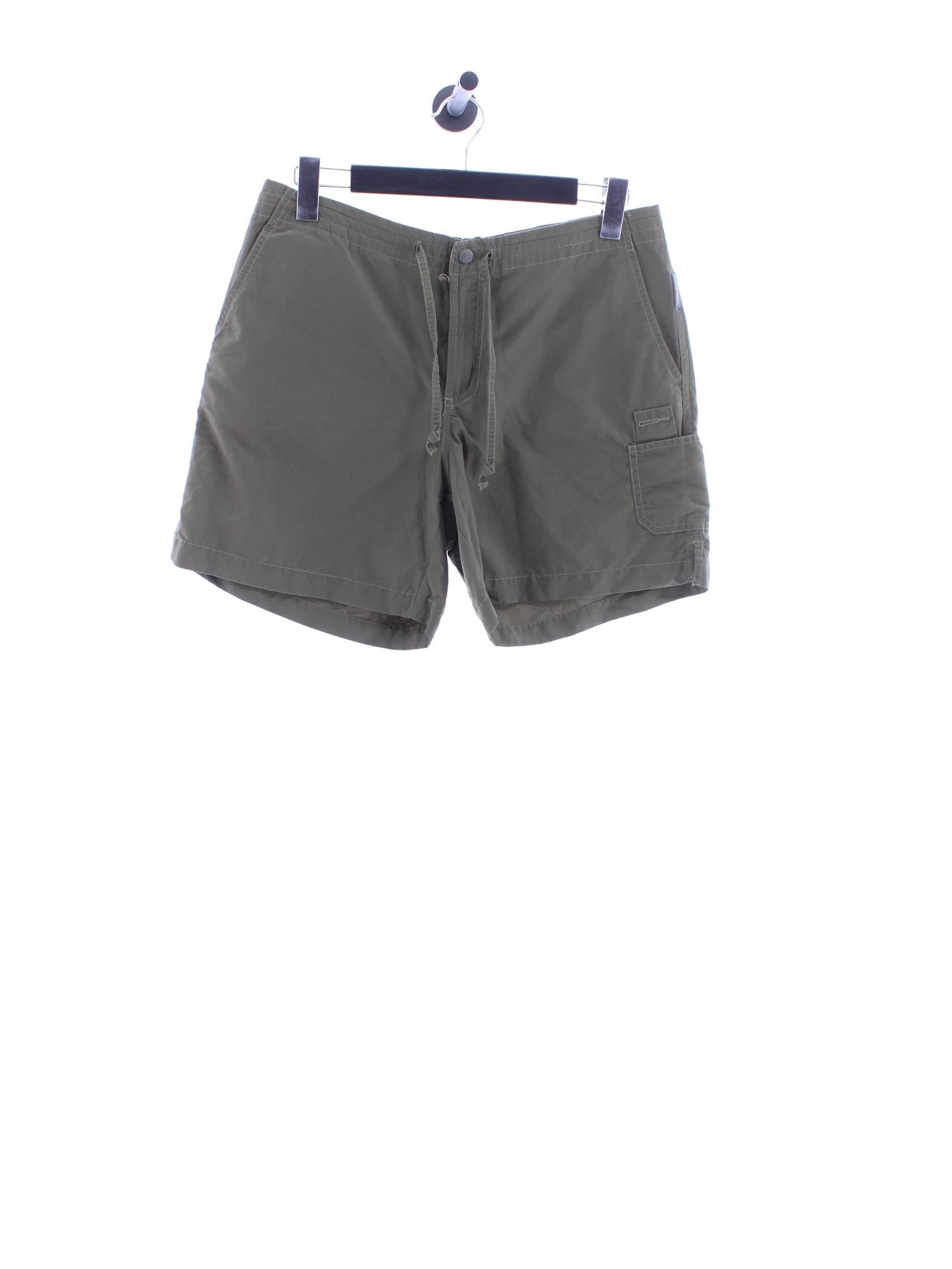 cb9070b9adf3f3e3092852a442238f38