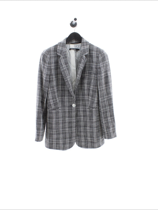 1d901fb24e58c6d471f13ce0ca990158