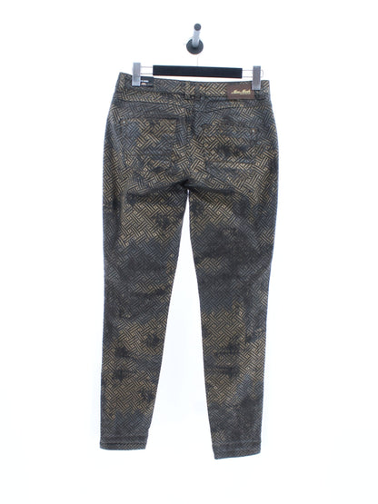 270f57a11b24936e56c511a90ab63a19