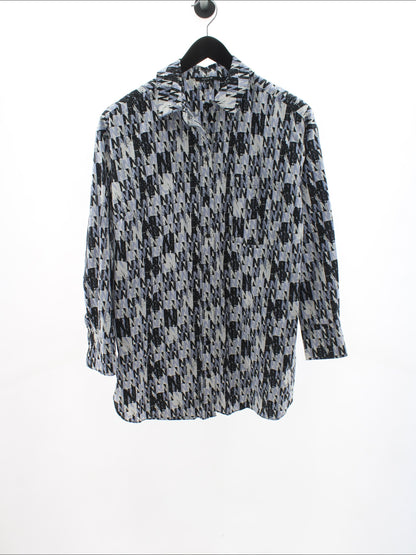 053bff69ab9a61e3dd0c286def44f993