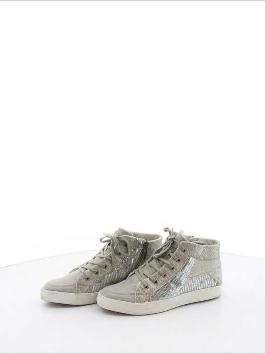 f5b3e276660b2cf7468da5fec85c41a3