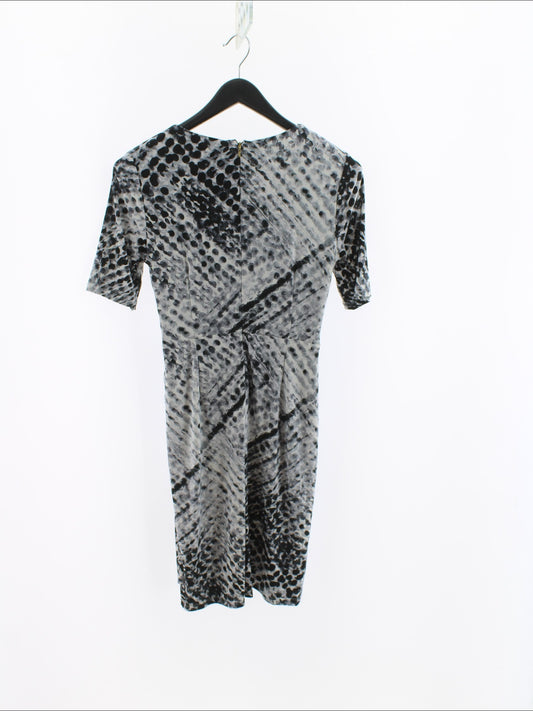 Sukienka DKNY Rozmiar: 36