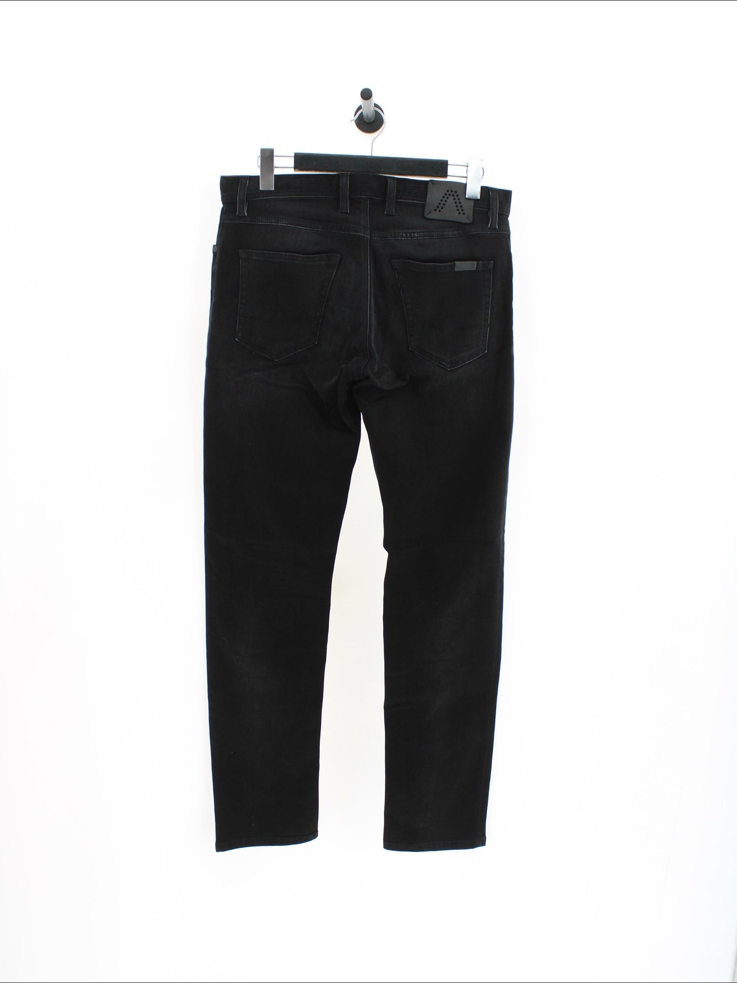 3a536315bb4e97f41660cbfcc9e15b20