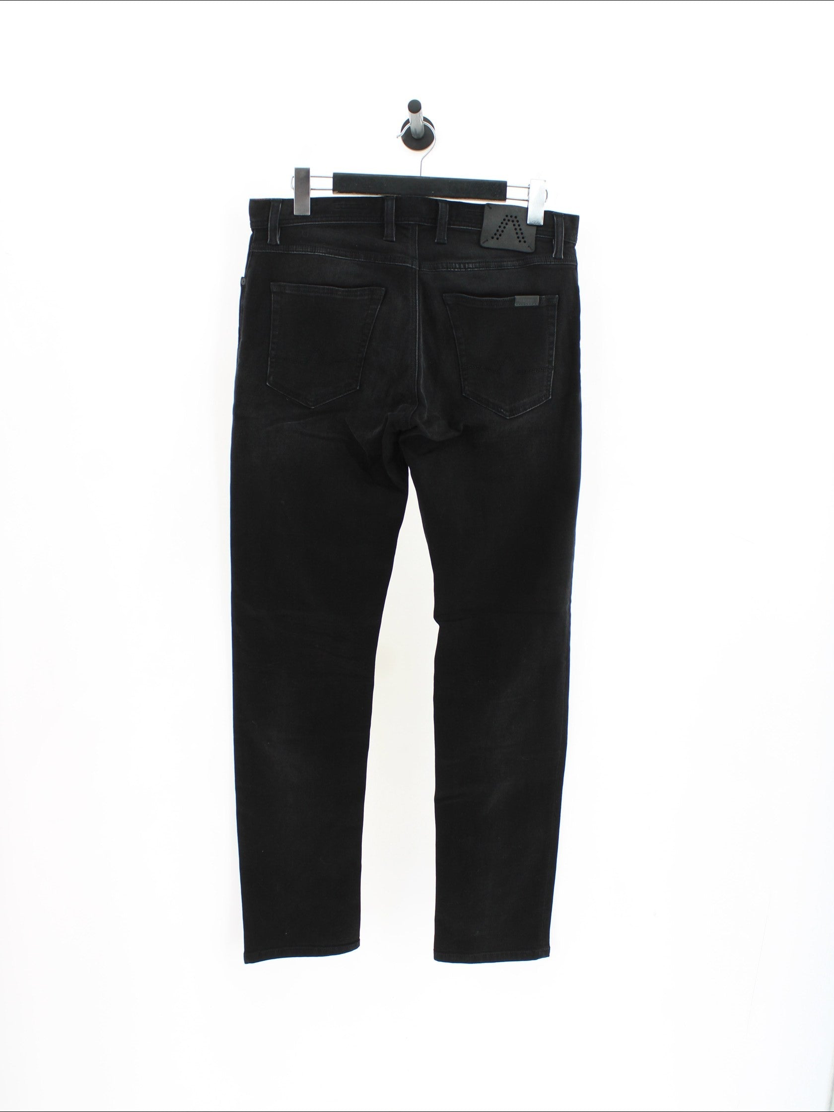 3a536315bb4e97f41660cbfcc9e15b20