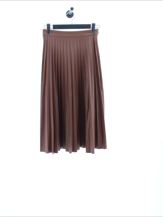 11b14e21fcbbad9f4d16abb4c4bf6d1b