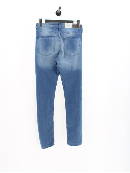 cef4dfc3c448fb9bd03b29ba7549fa7f