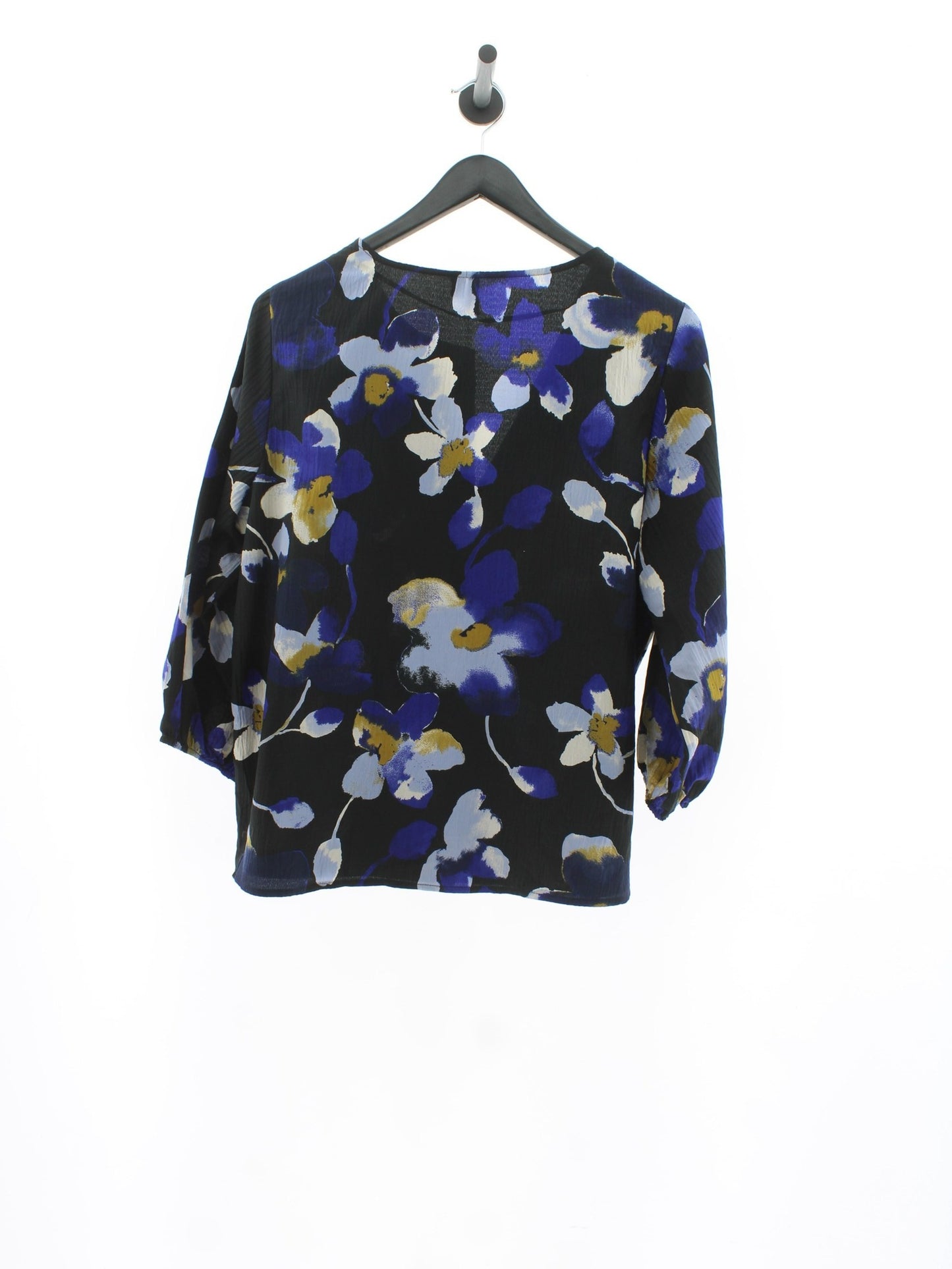 7d3b06e922299fa0442610183e800fdd