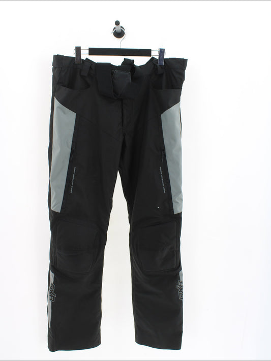 3018679b8441114e775838b9b93bc74c