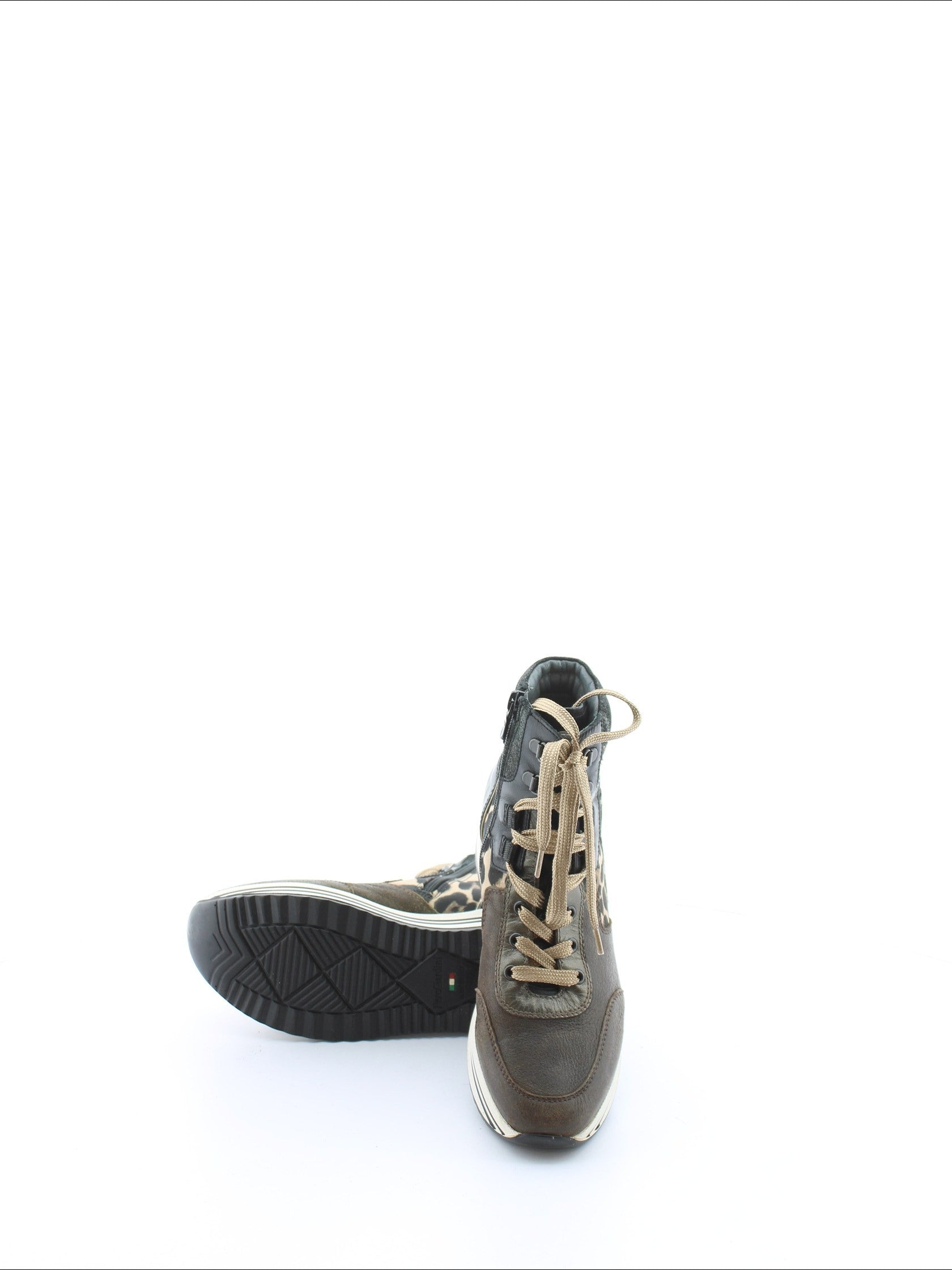 4bf1fe6118bbd9f32a82d73431ce8f09