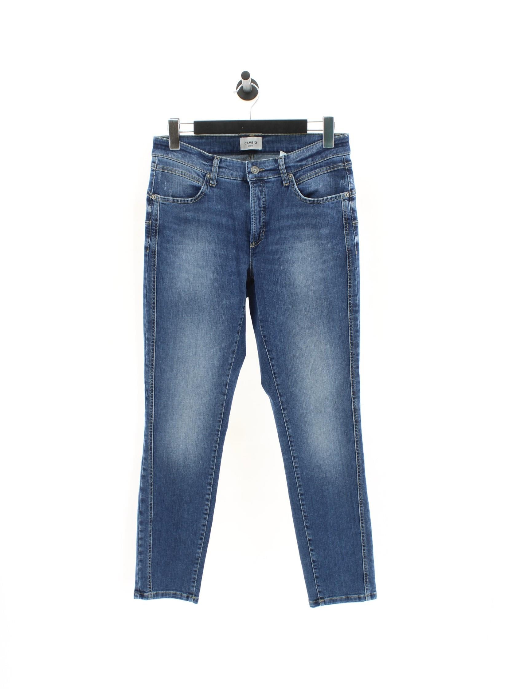 1c11ef14f6fd9a782745862e44fffd62