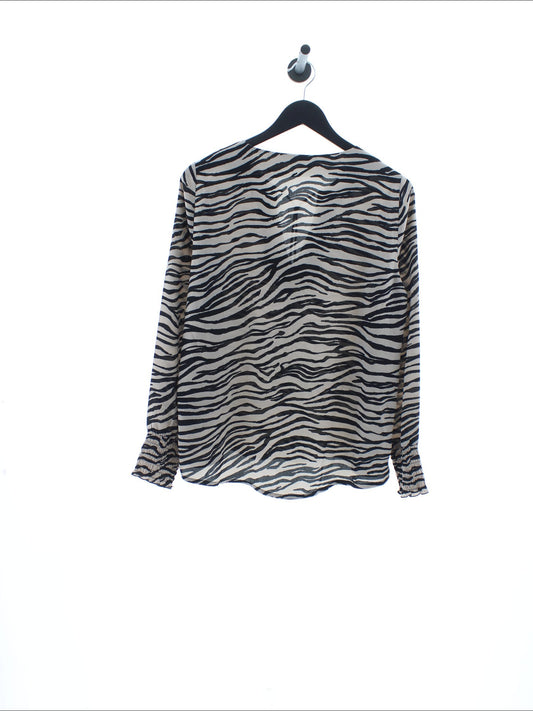 ac8322df46fccf4fb833f05ffc885c68