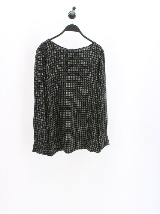 ed918894df7a41af33a6e96a6d6bb186