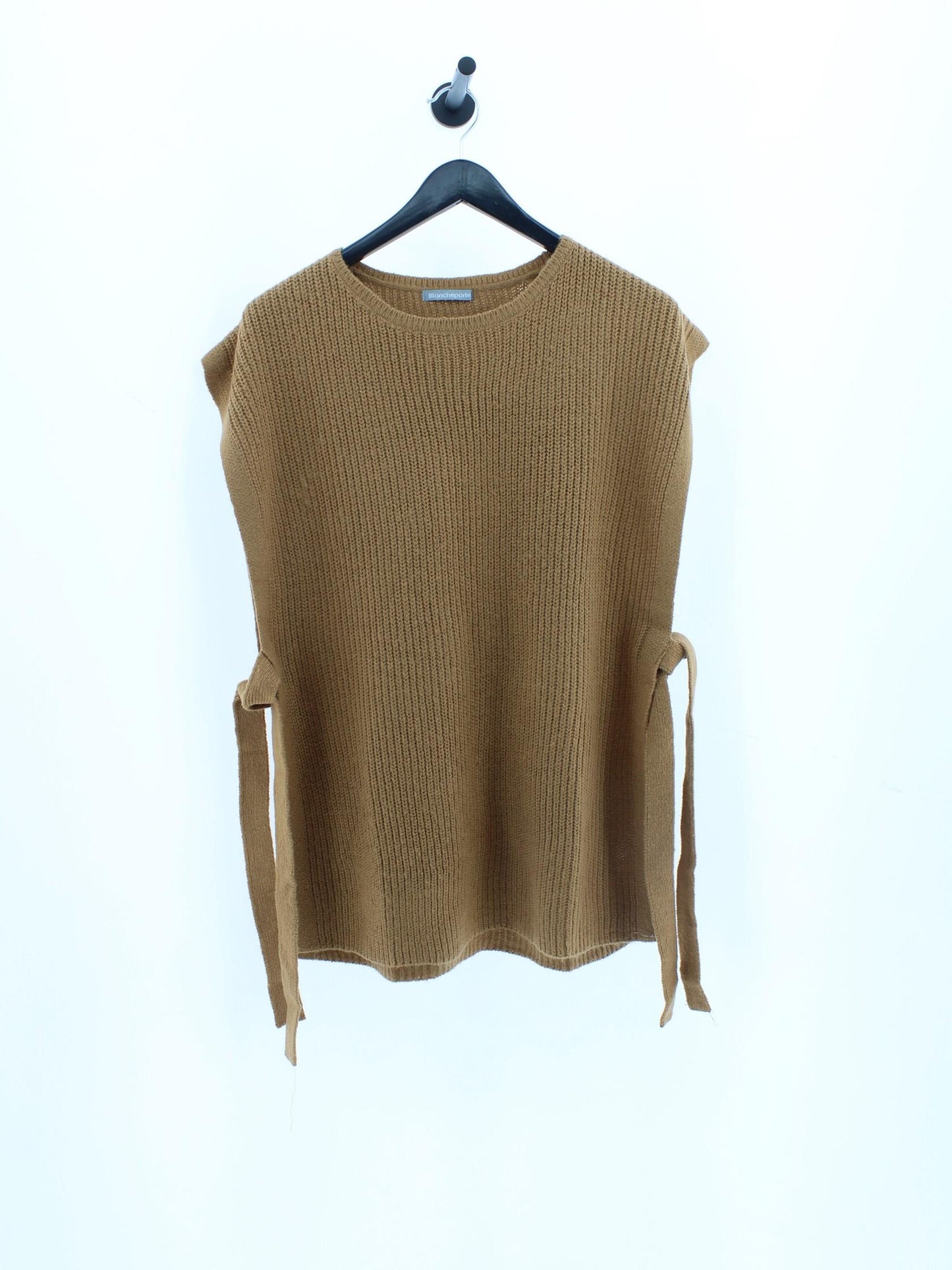 c09915f4df8ae265801a944ca7400512