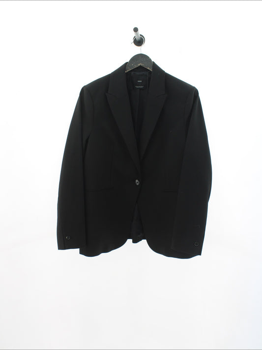 e3902cb298f2c83e8c47a8247478e018