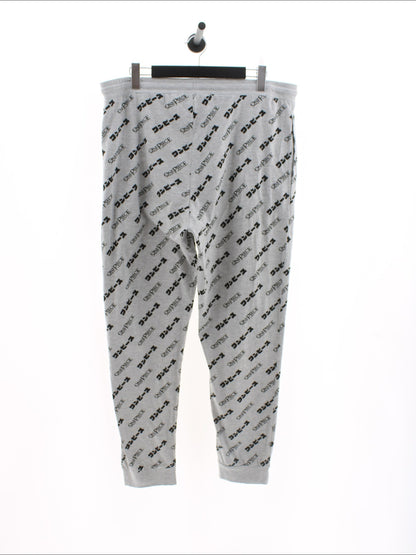 55ae9bbdeea1584ed9bdac15a1cd2f34