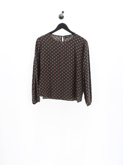 8912e8563597f5435105f9b40de826a9