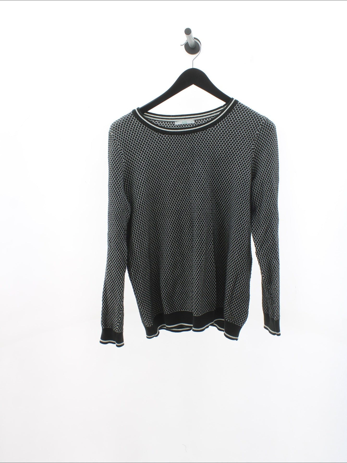 7fb730bab8da052c86d1651eb690a9b7