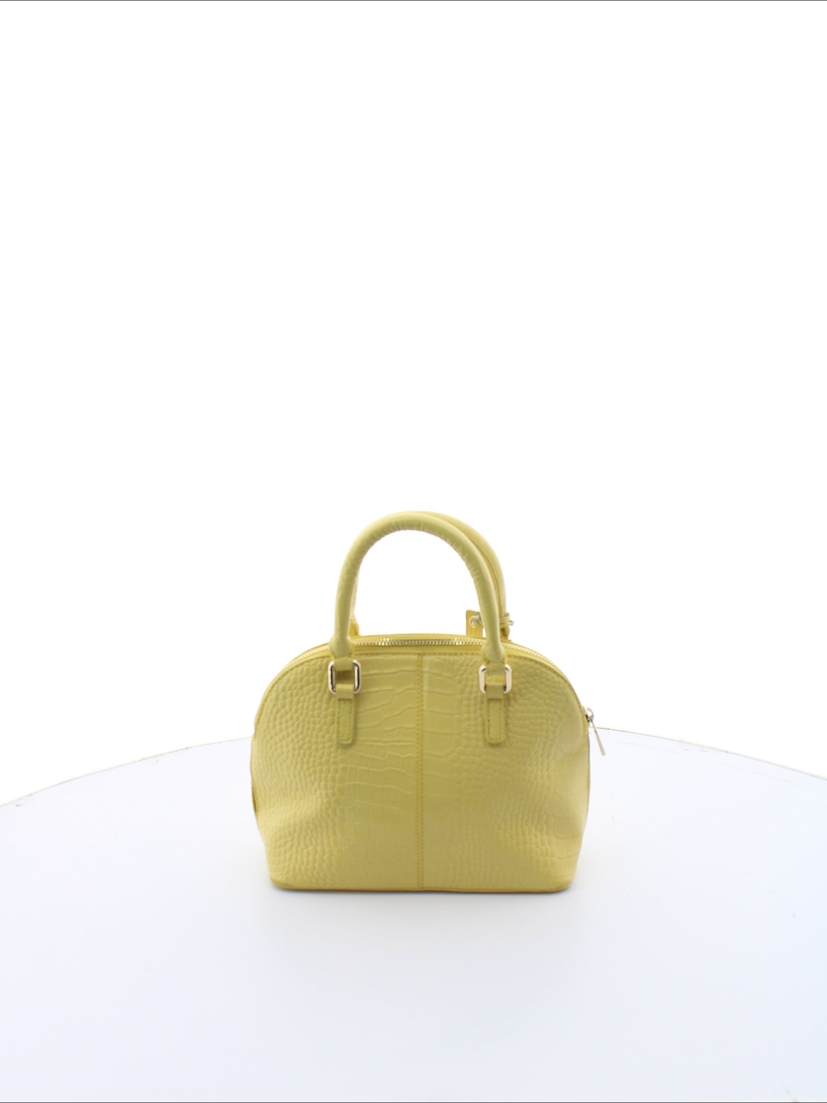 9240132900a7f4de9da54f00a2303cd4