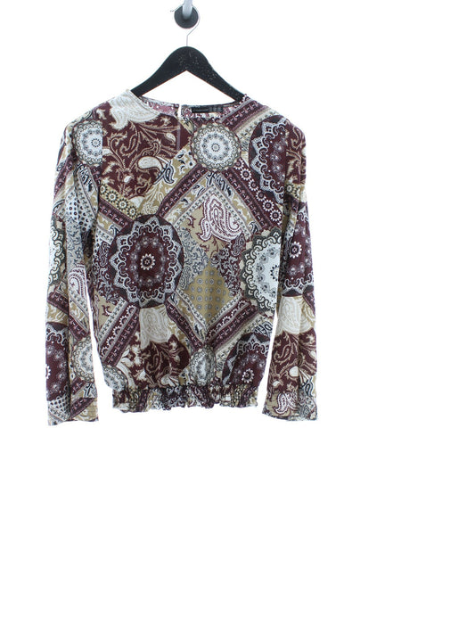 9f06e4609fdf449bfff11d58db4eee99