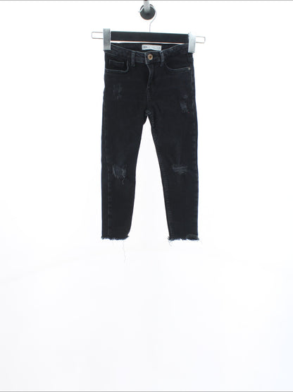 10e3ba2b6eea1152478b76487773e4f5