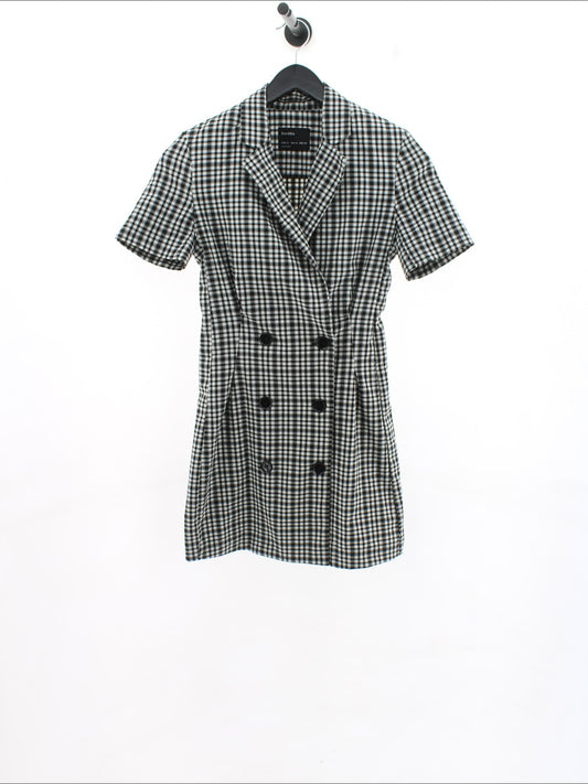 Sukienka Bershka Rozmiar: XS