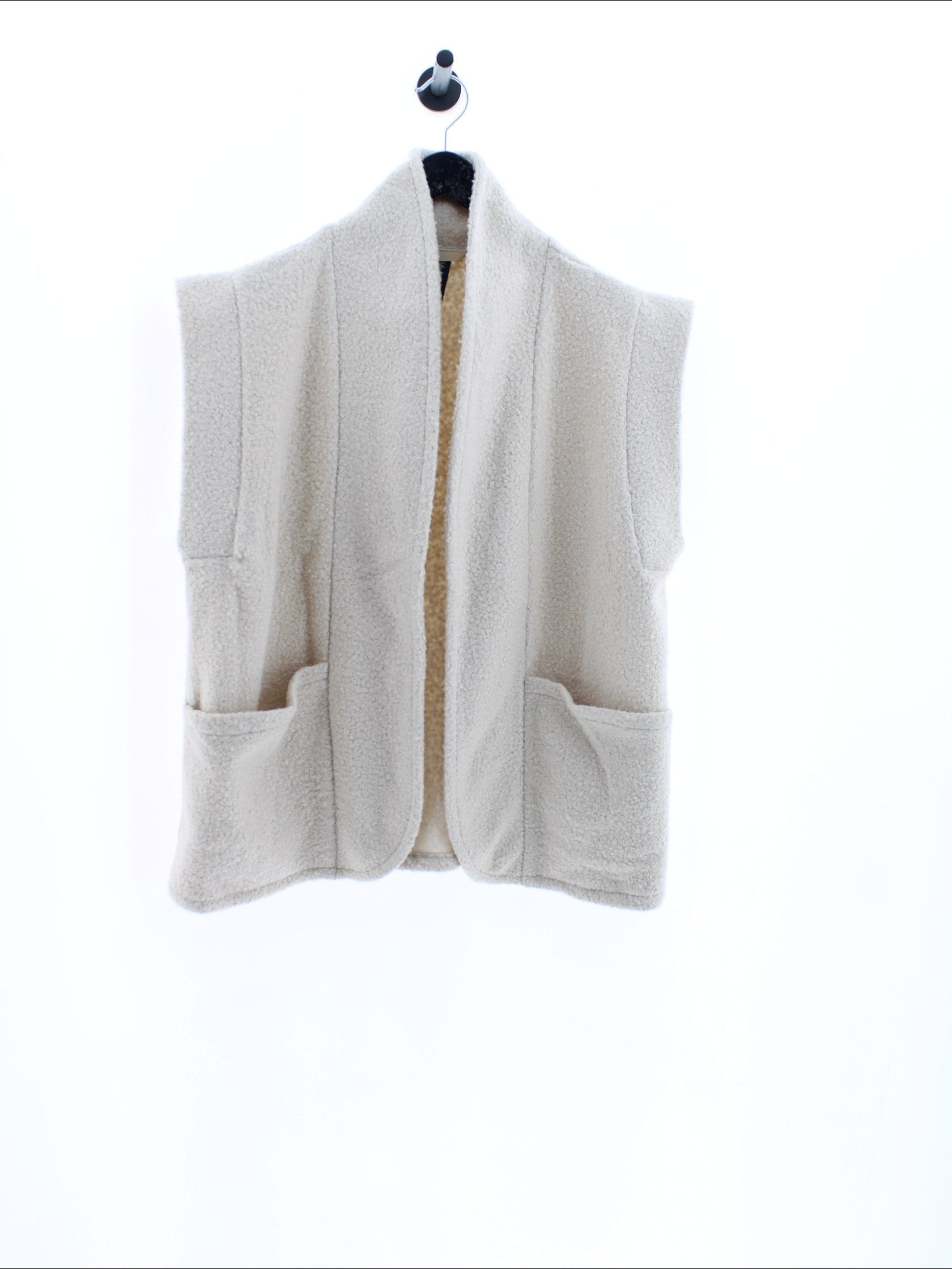 b032e273ffd25aa396f318c9dbc6329e