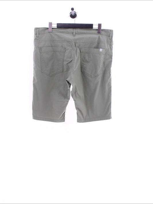 9ca8c1162b903e4f74a24a1bacf05f4d