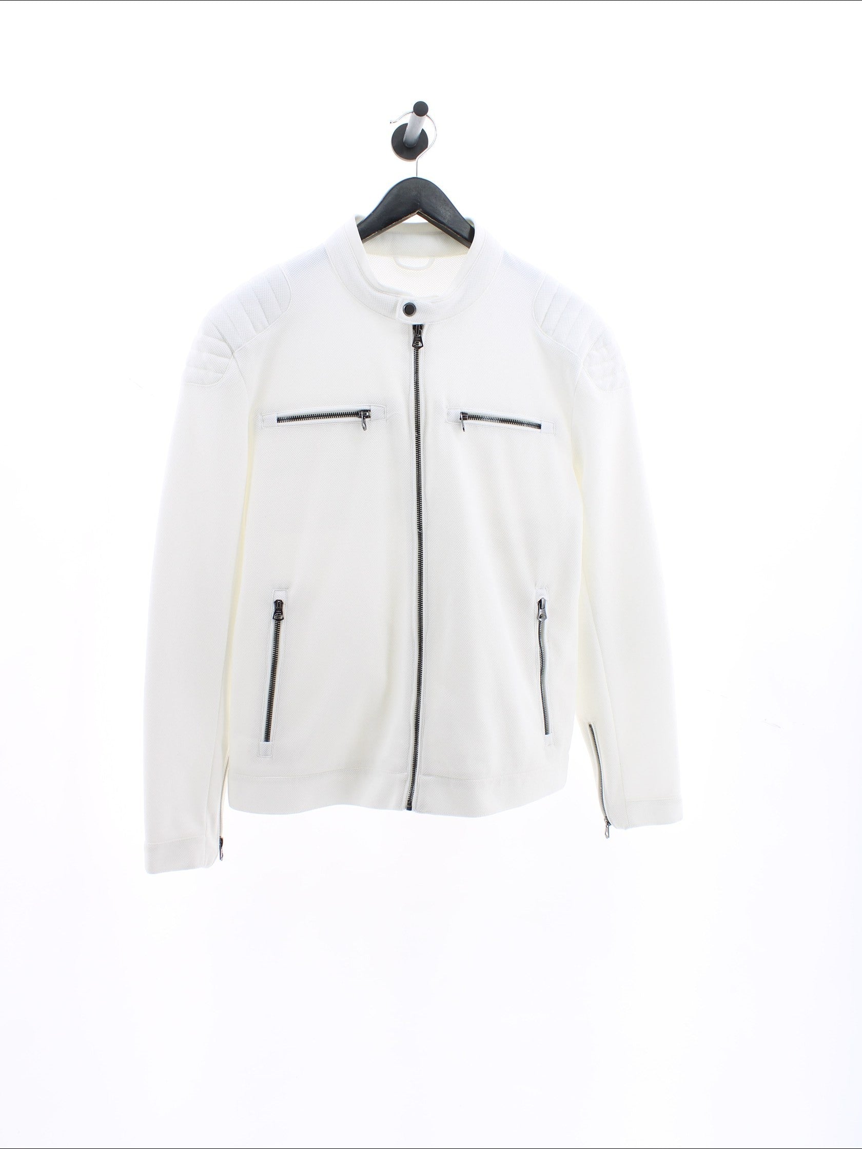 f22b08f4f6932d438792ffbda40c3d60