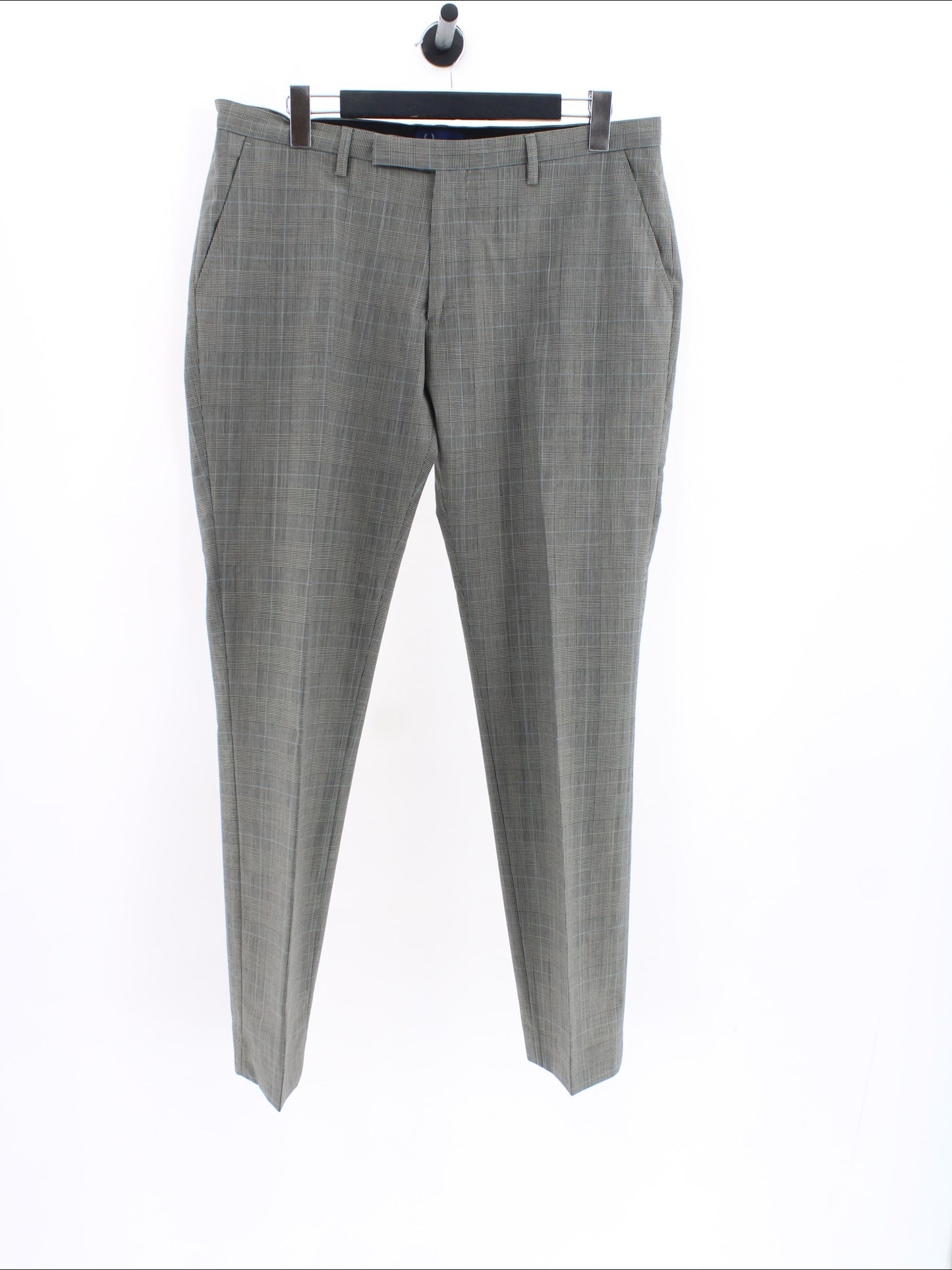 60b633e19102ab345574bd81baadf0b2