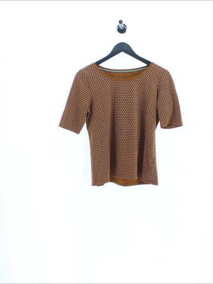 087a63d8562ded406a9b4e2095e4e057